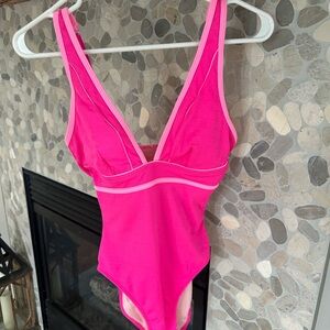 Cupshe Bright Pink Swimwear